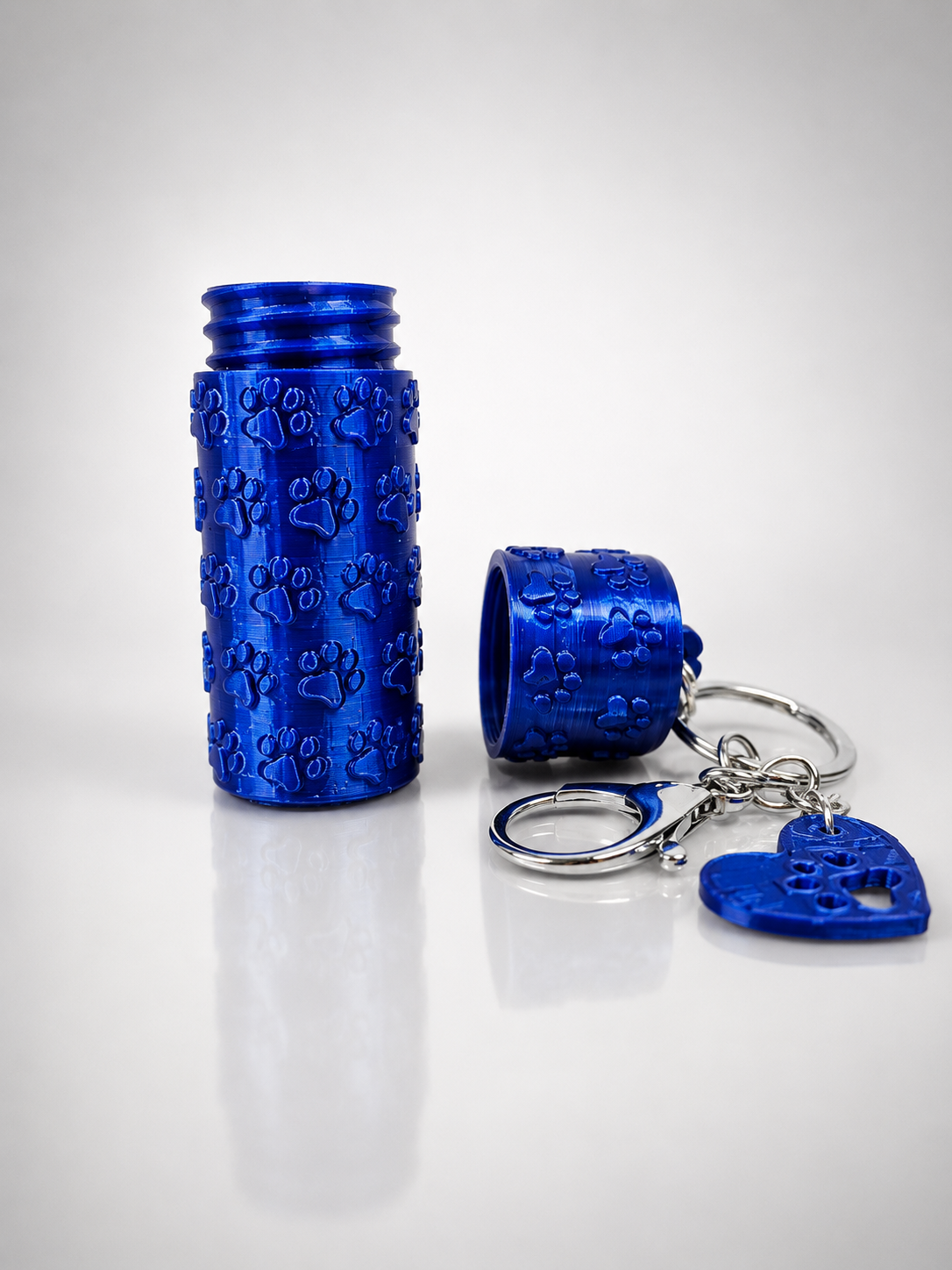 Paw Pattern Lipstick Holder Keychain – Portable Cosmetic Holder for Purse & Bag